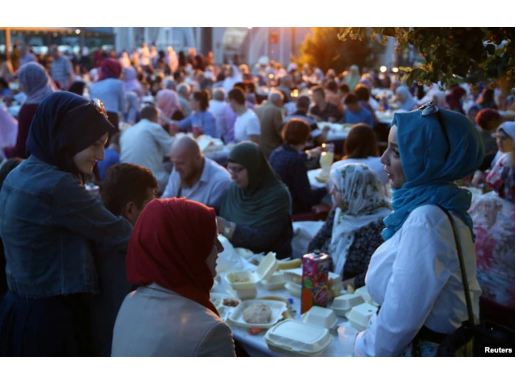 buka puasa di bosnia