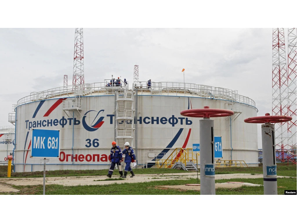 fasilitas minyak rusia