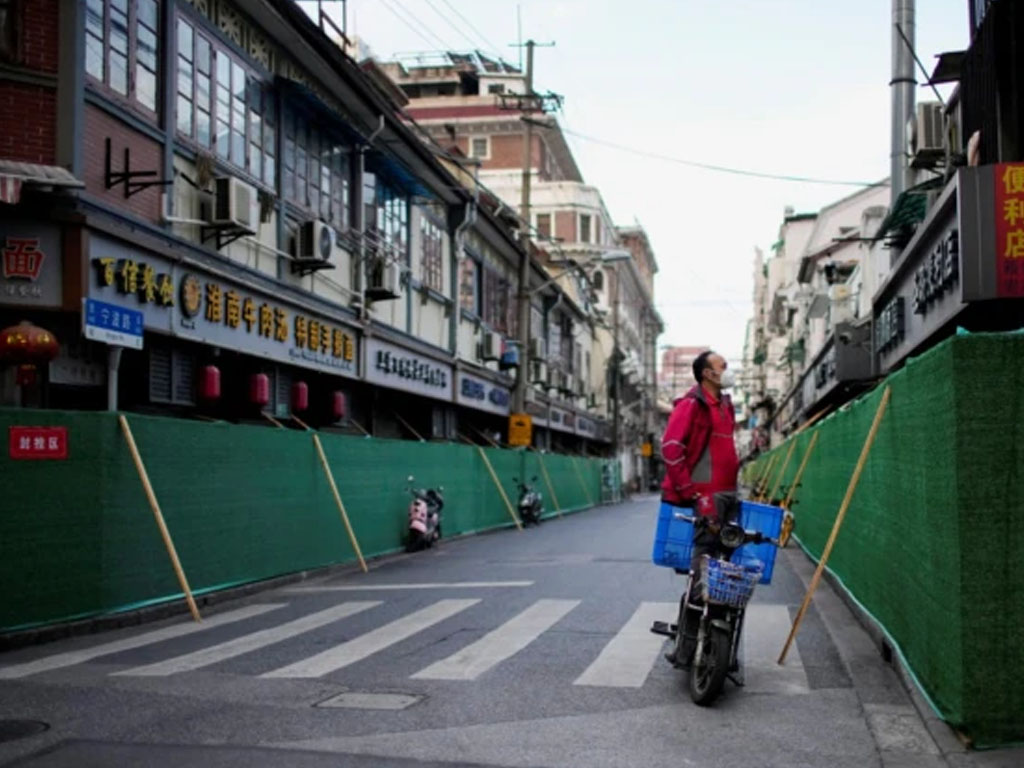 pekerja pengiriman di shanghai