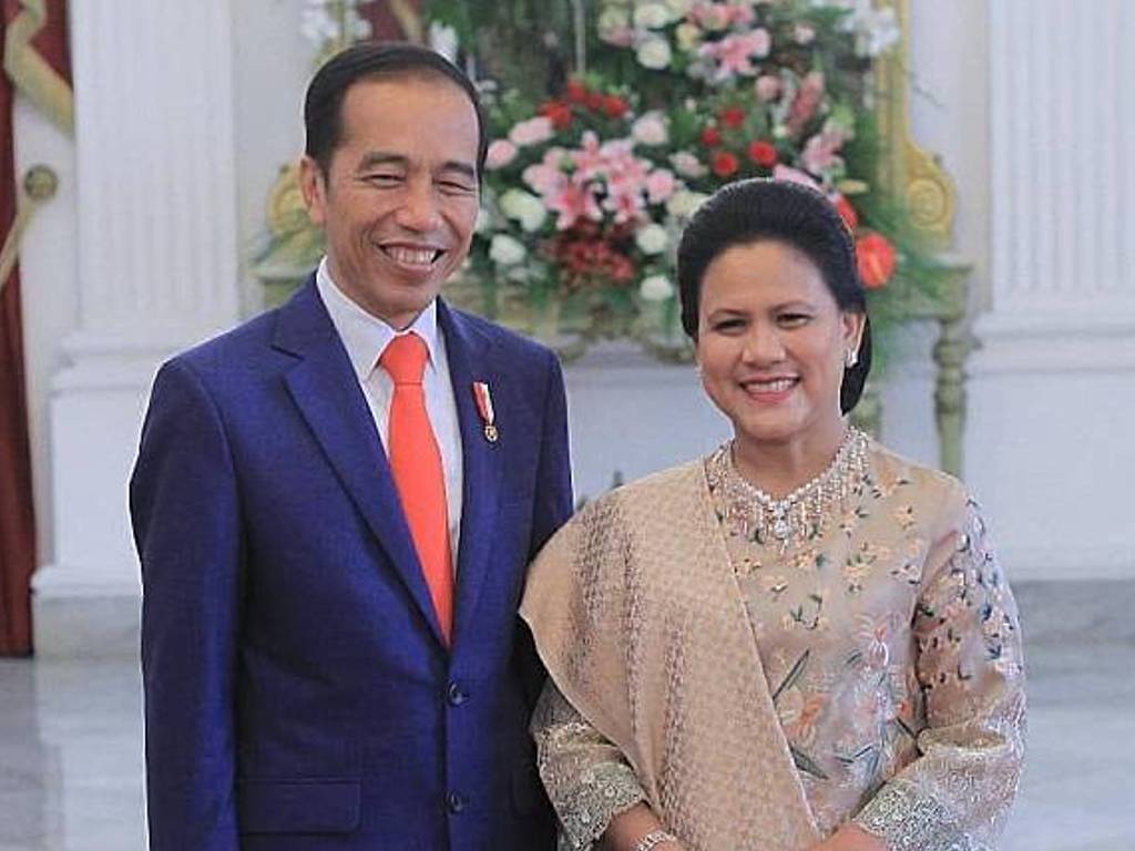 Jokowi Kemasi Barang di Istana