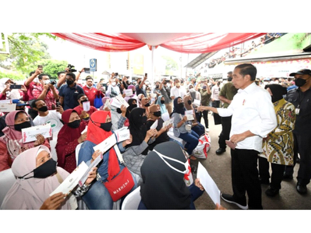 jokowi di pasar cibinong