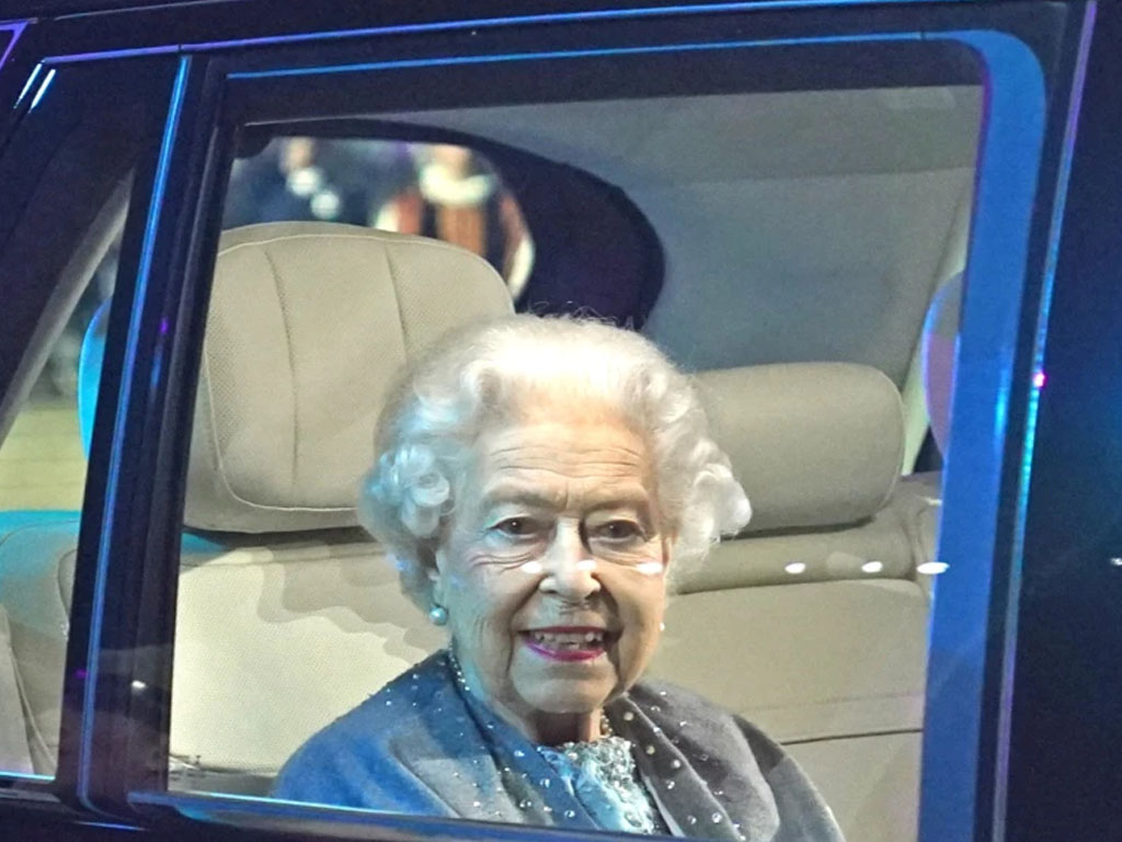 Ratu Elizabeth II