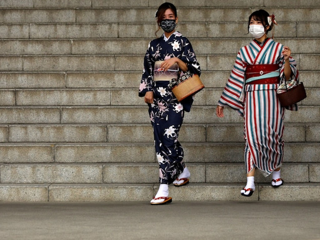turis asing di jepang harus pakai masker