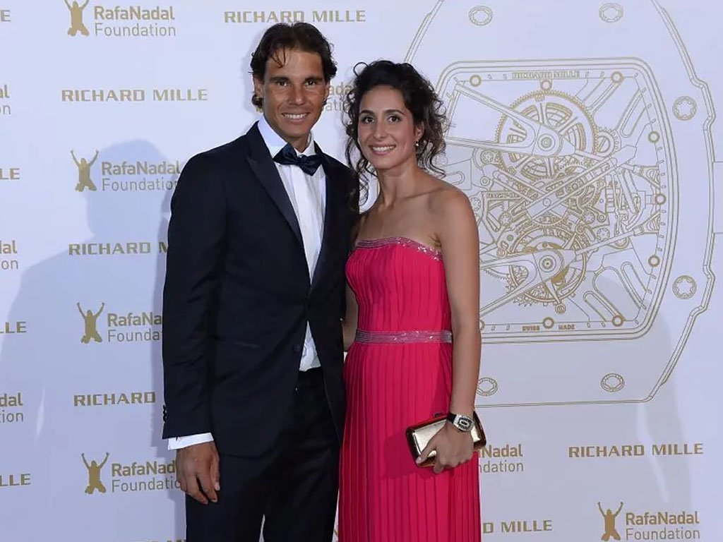 nadal dan istri berpose