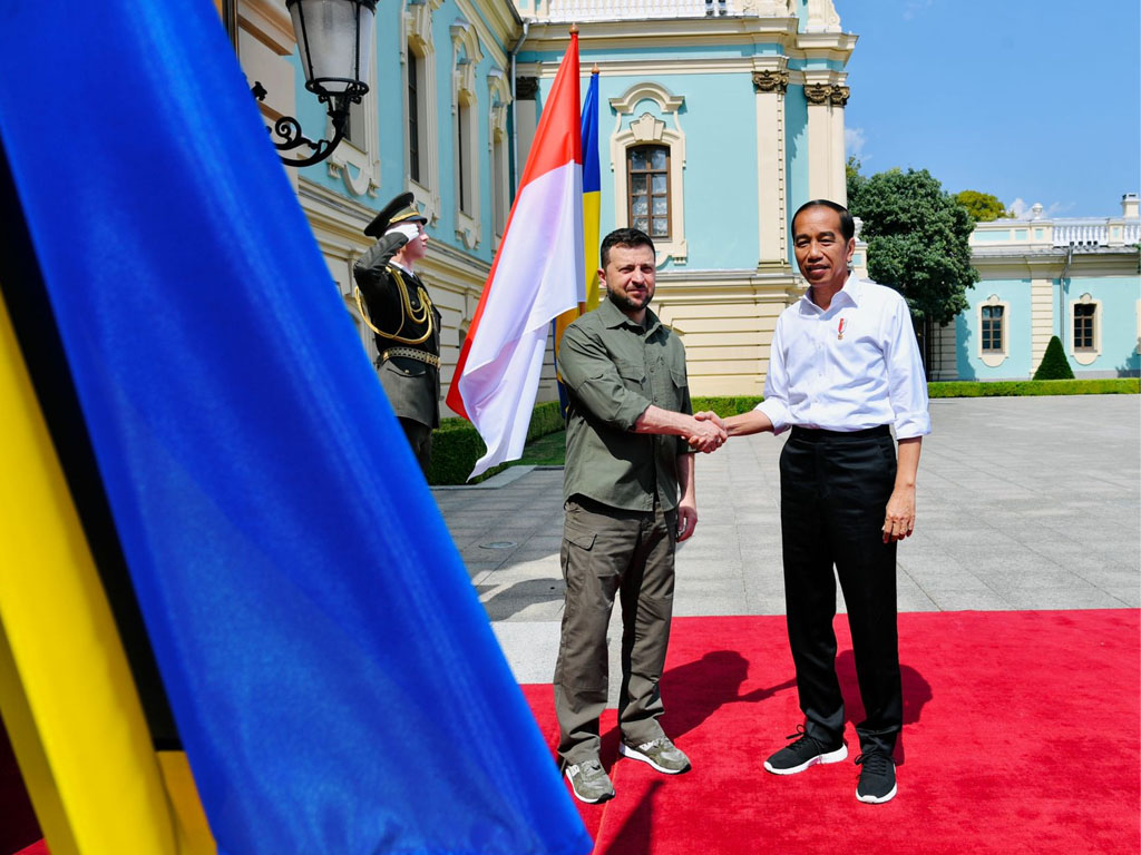 jokowi diterima  presiden ukraina
