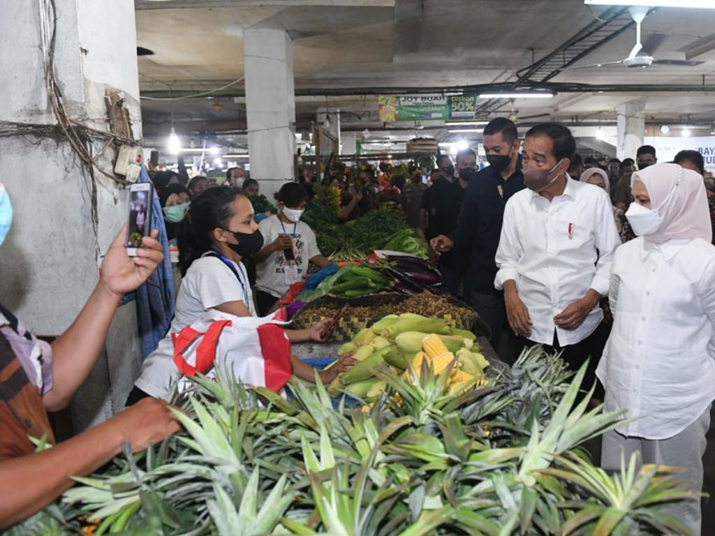 jokowi dan iriana di petisah medan