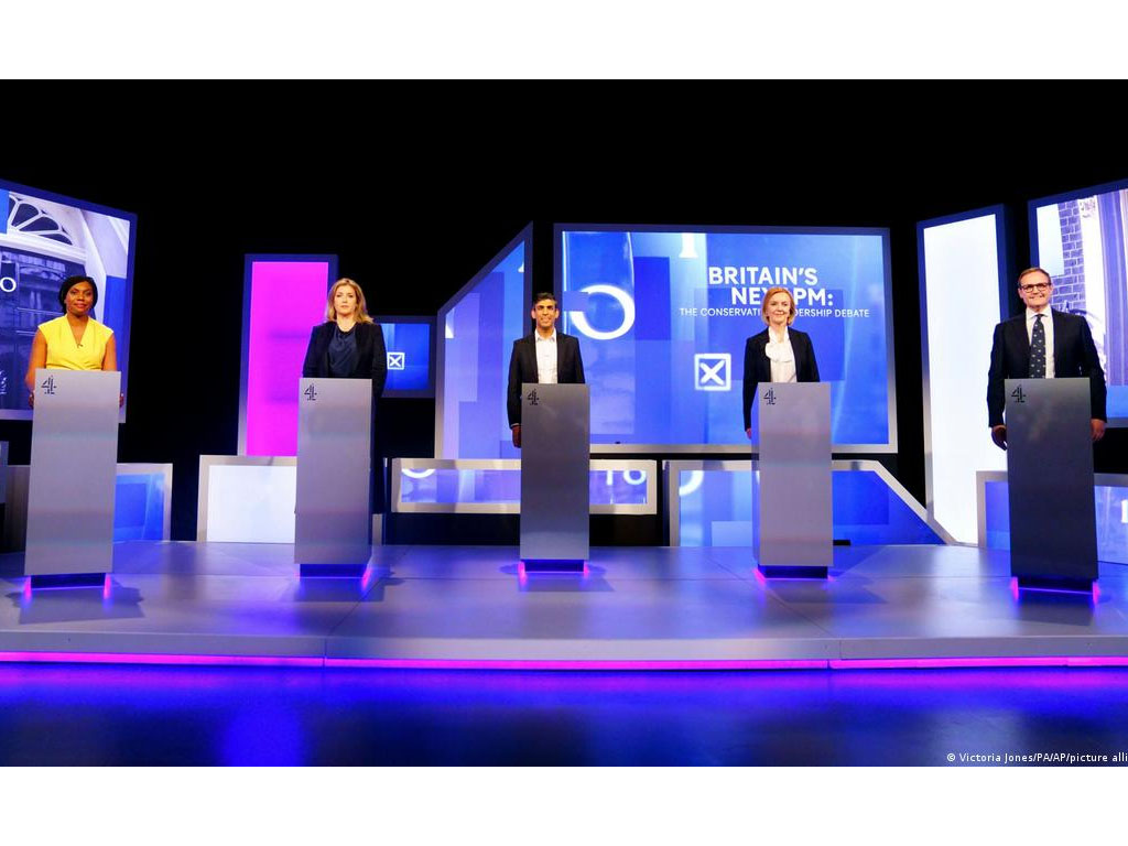 debat pengganti johnson di tv