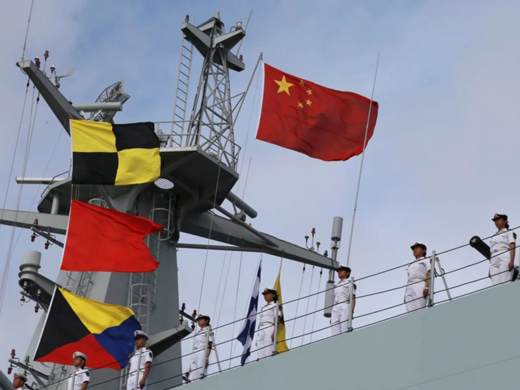 kapal perang china di sri lanka