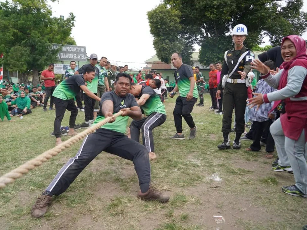 tarik tambang lilawangsa putra