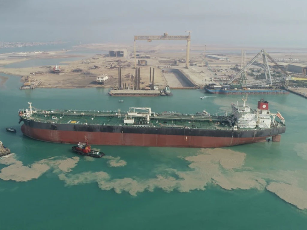 Kapal tanker pembawa minyakAframax