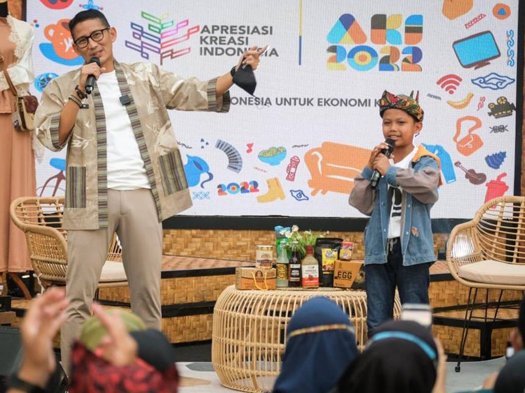 Sandiaga Uno