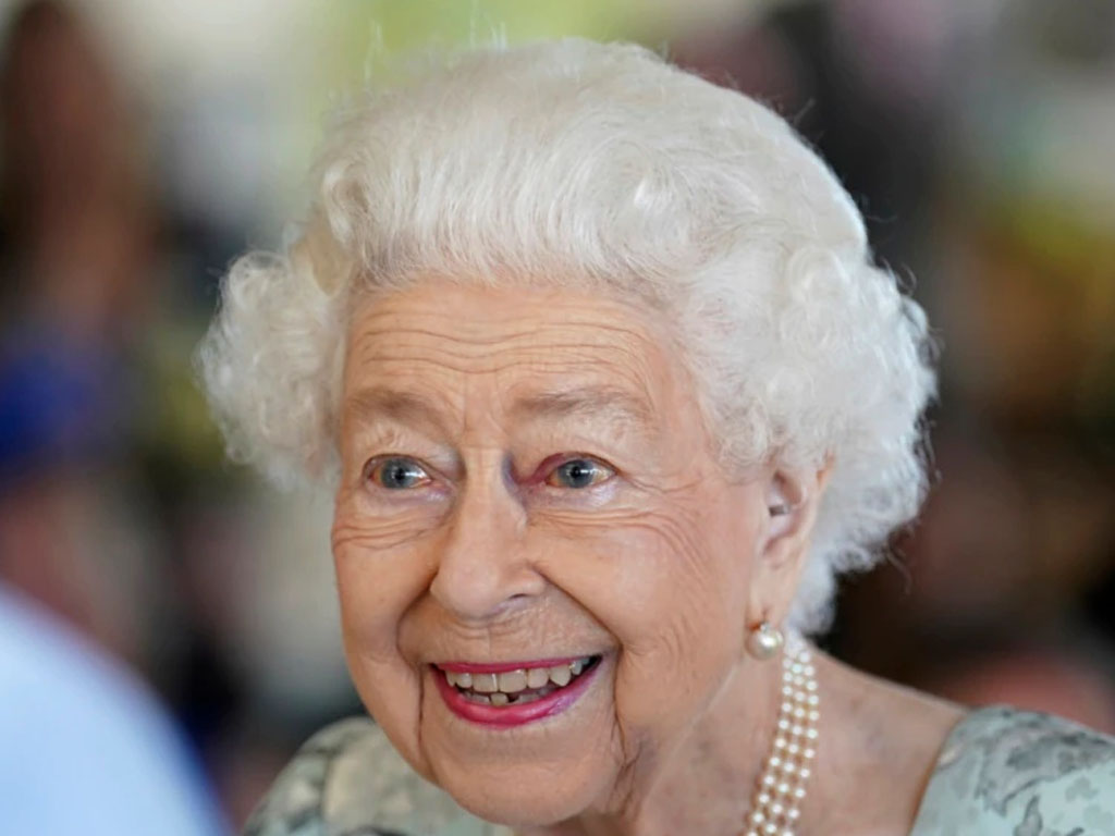 Ratu Elizabeth II