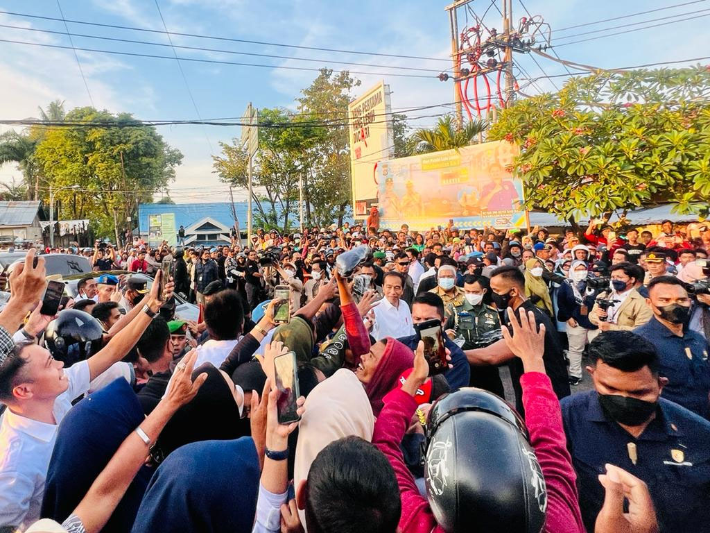 jokowi di baubau sultra