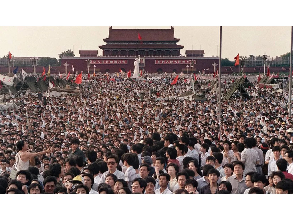 demo tiananmen