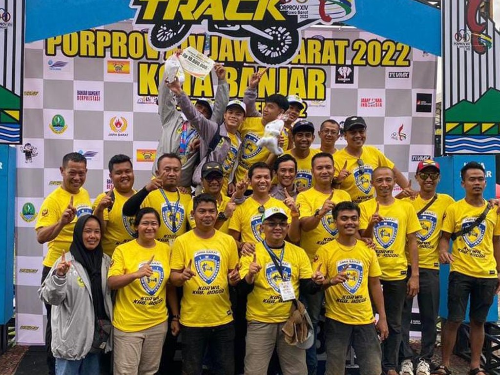 Tim Balap Motor Kabupaten Bogor Juara Umum Porprov Jabar 2022