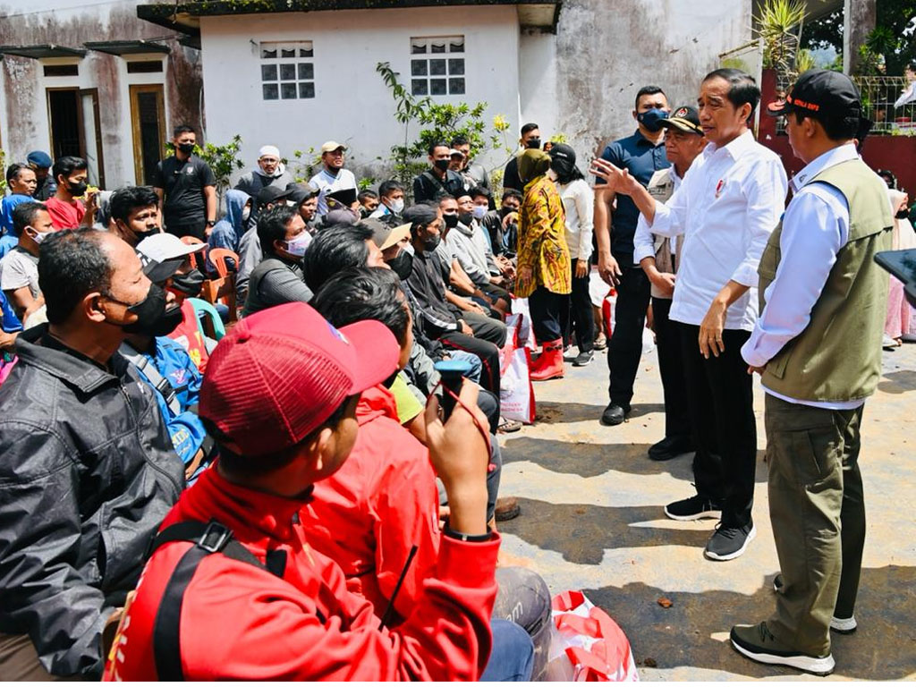 jokowi tinjau cugenang ciarnjur