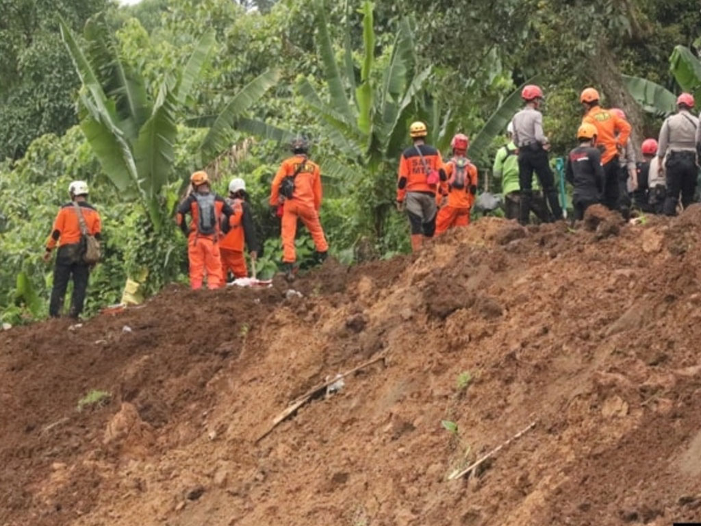 kondisi akibat gempa di cugenang