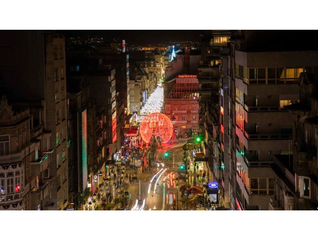 lampu natal di kota vigo spanyol