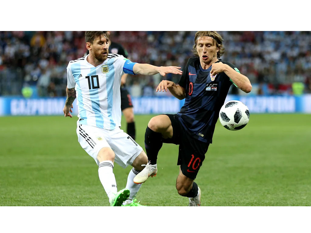 lionel messi vs luka modric