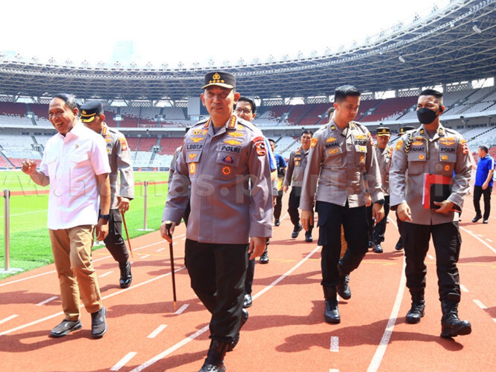 Izinkan Piala AFF 2022, Kapolri Pastikan Anggotanya Tak Bawa Gas Air Mata