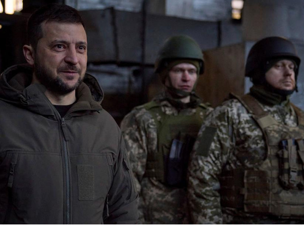 presiden ukraina di garis depan