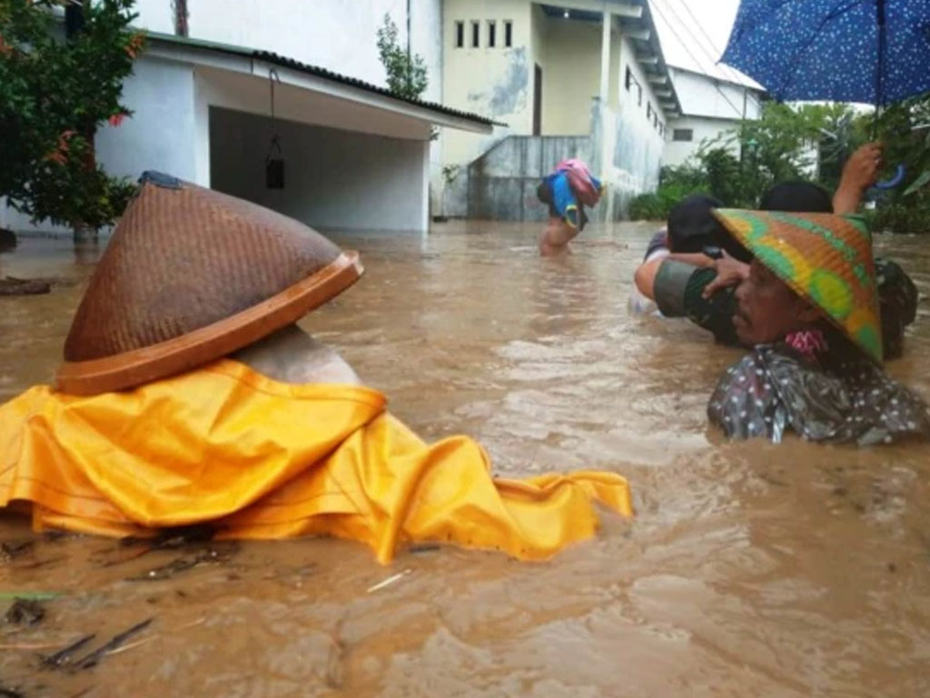 banjir di semarang desember 2020