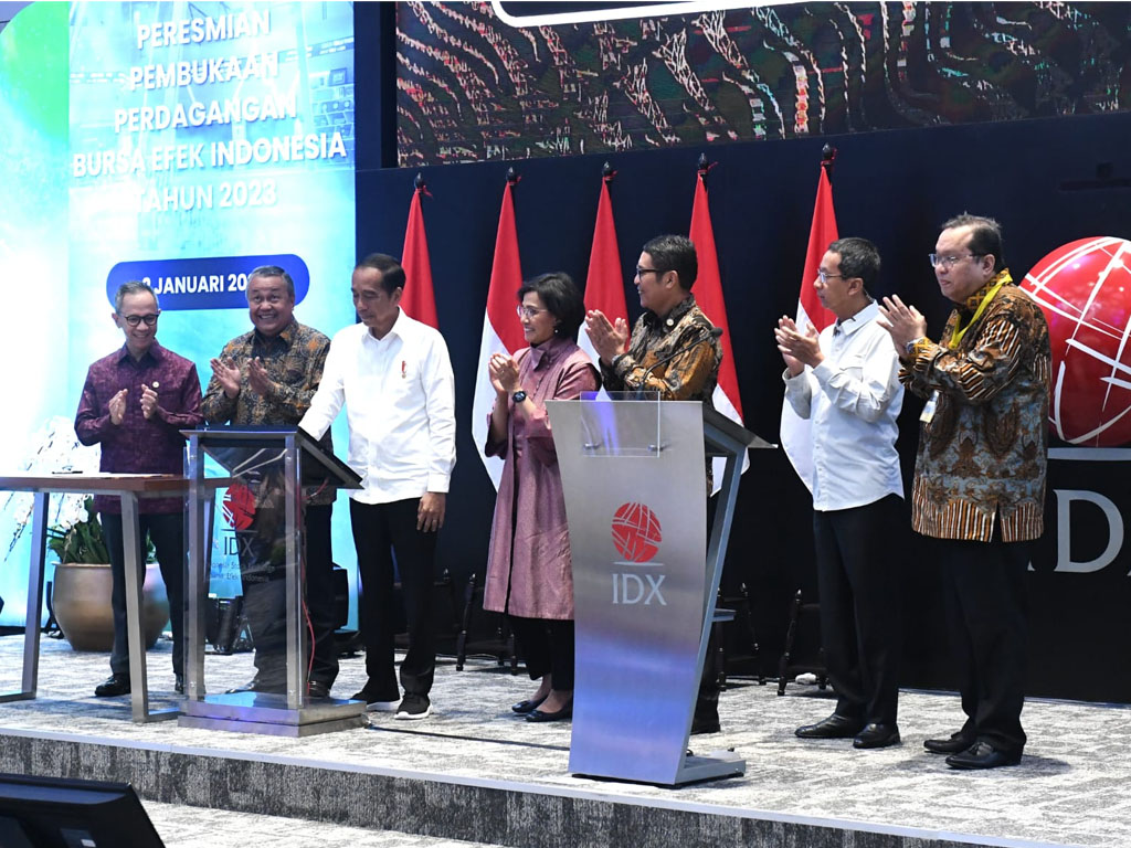 menkeu dampingi jokowi resmikan perdagangan bej