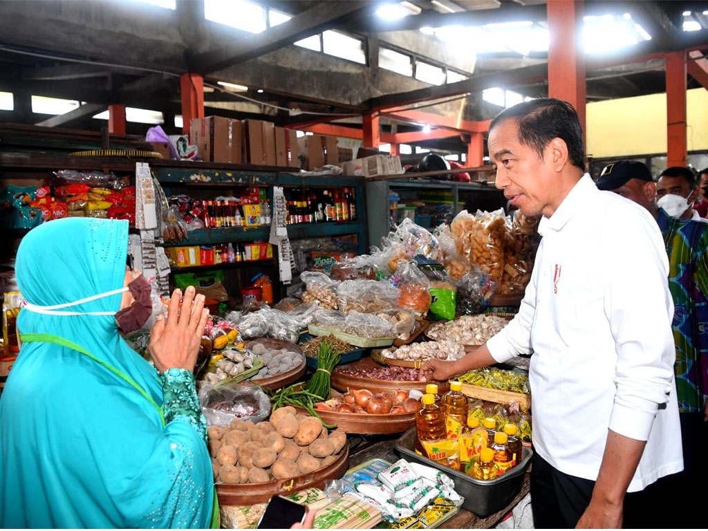 jokowi di pasar sentul yogya