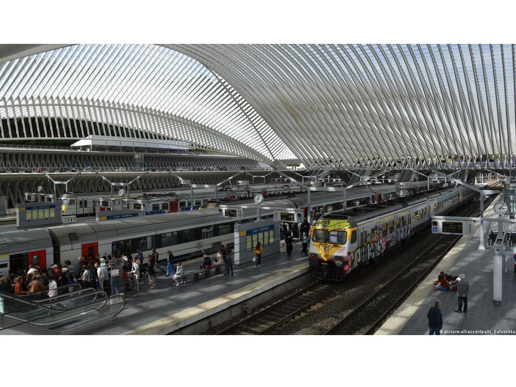 Stasiun Kereta Api Liege-Guillemins Belgia