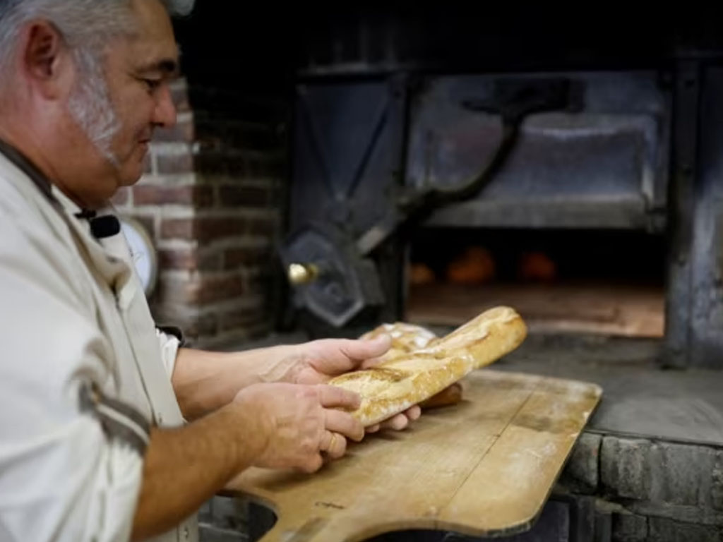 Pembuat roti Prancis Franck Burgaud
