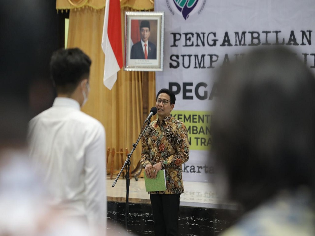 Pengambilan Sumpah PNS Baru di Kemendes PDTT, Ini Pesan Gus Halim