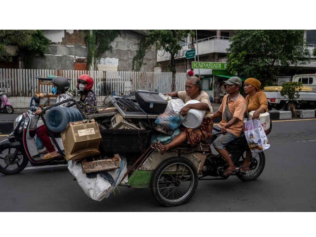 barang loak di surabaya