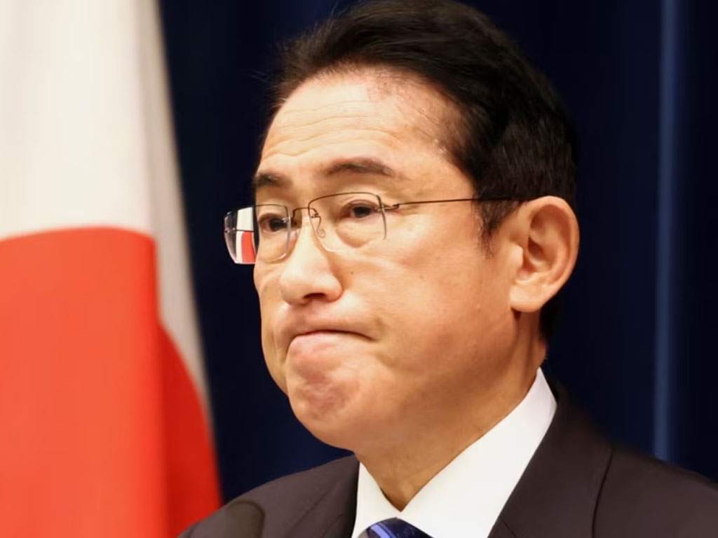 PM) Jepang Fumio Kishida