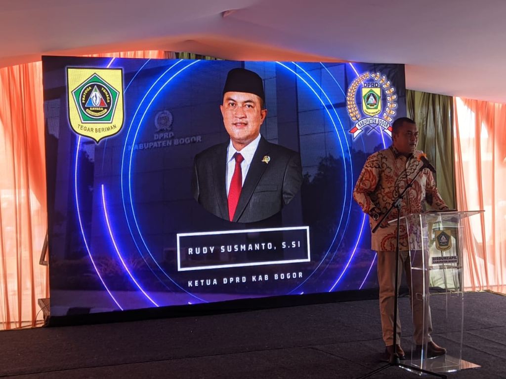 Ketua DPRD Kabupaten Bogor Apresiasi Kinerja Disdukcapil dalam Gebyar Adminduk 2023