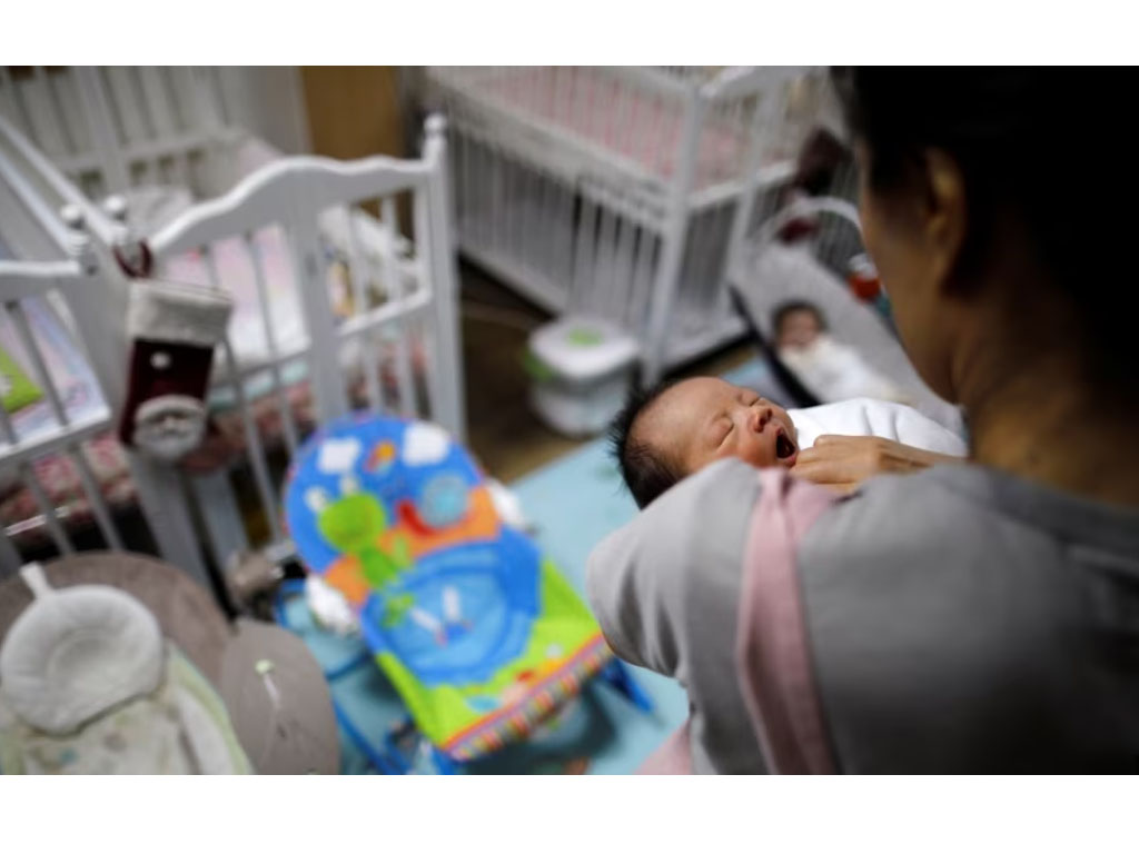 relawan rawat bayi di seoul