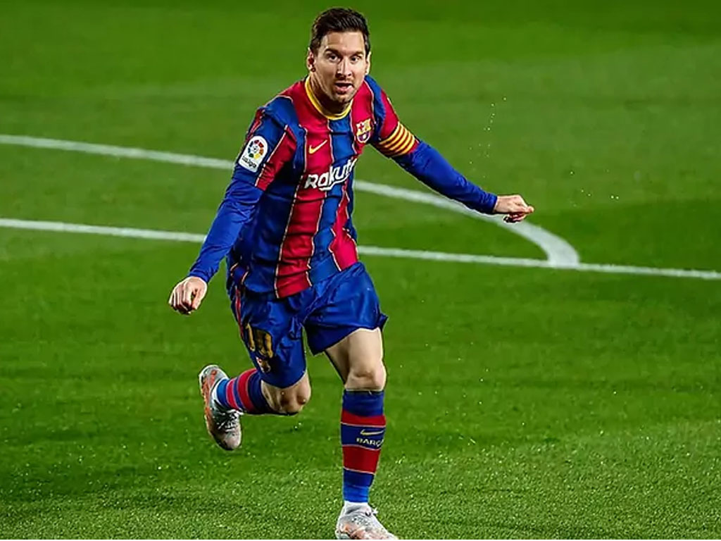 Lionel Messi dengan jersey Barcelona