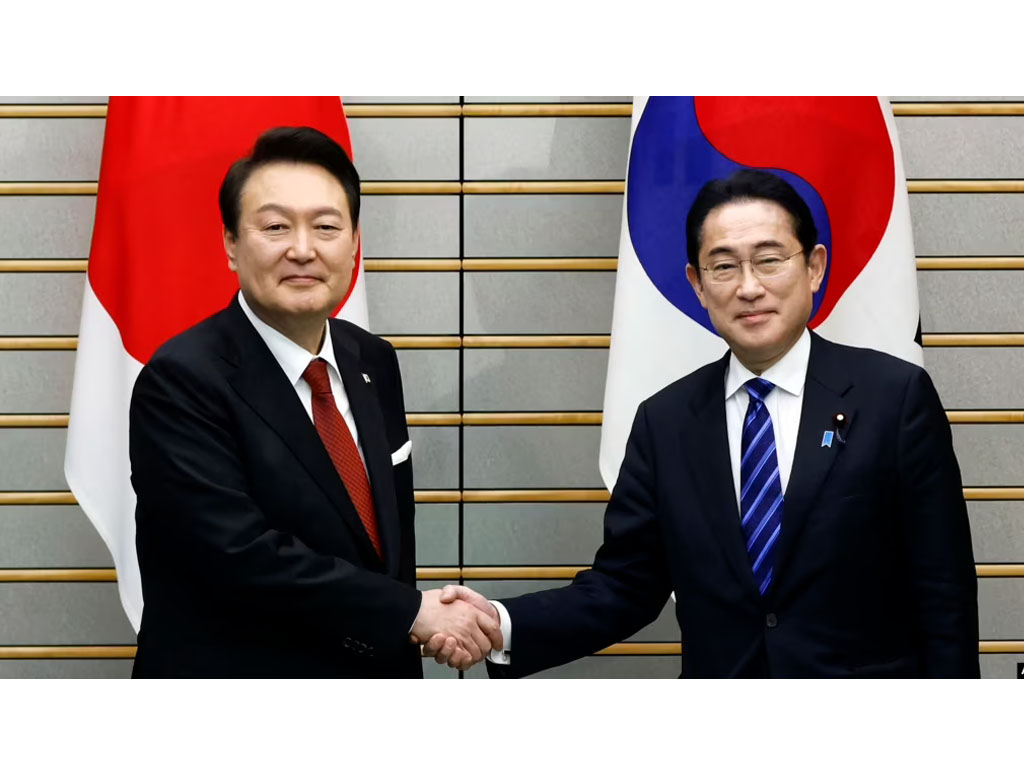 Presiden Korsel Yoon dan PM Jepang Kishida