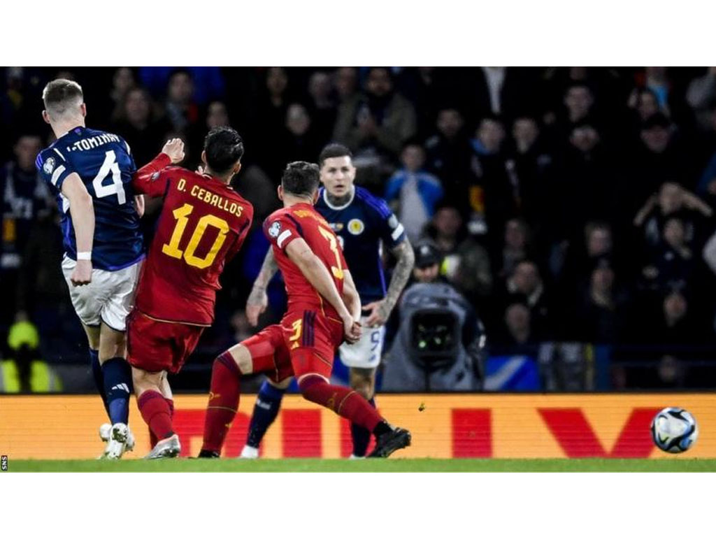 gol skotlandia ke gawang spanyol