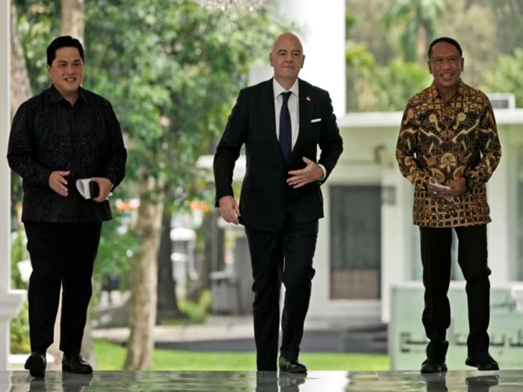 presiden fifa di istana merdeka