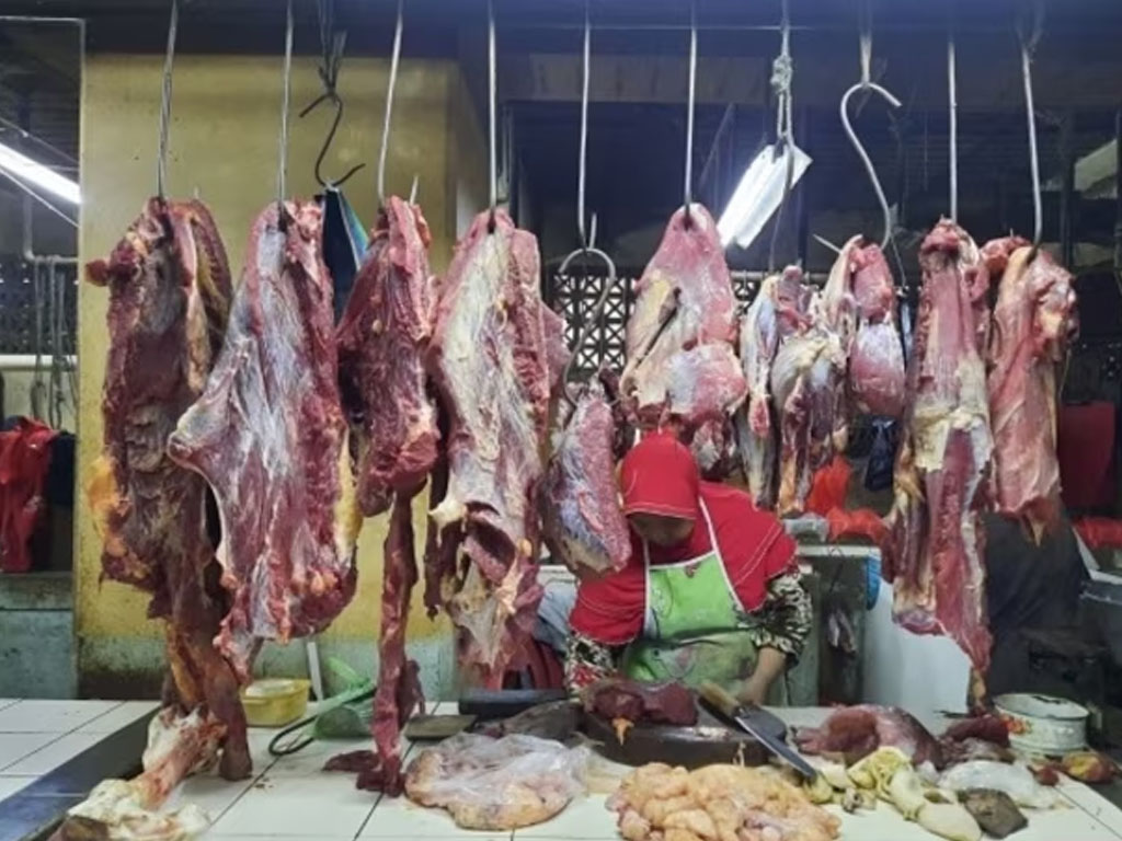 daging di sebuah pasar