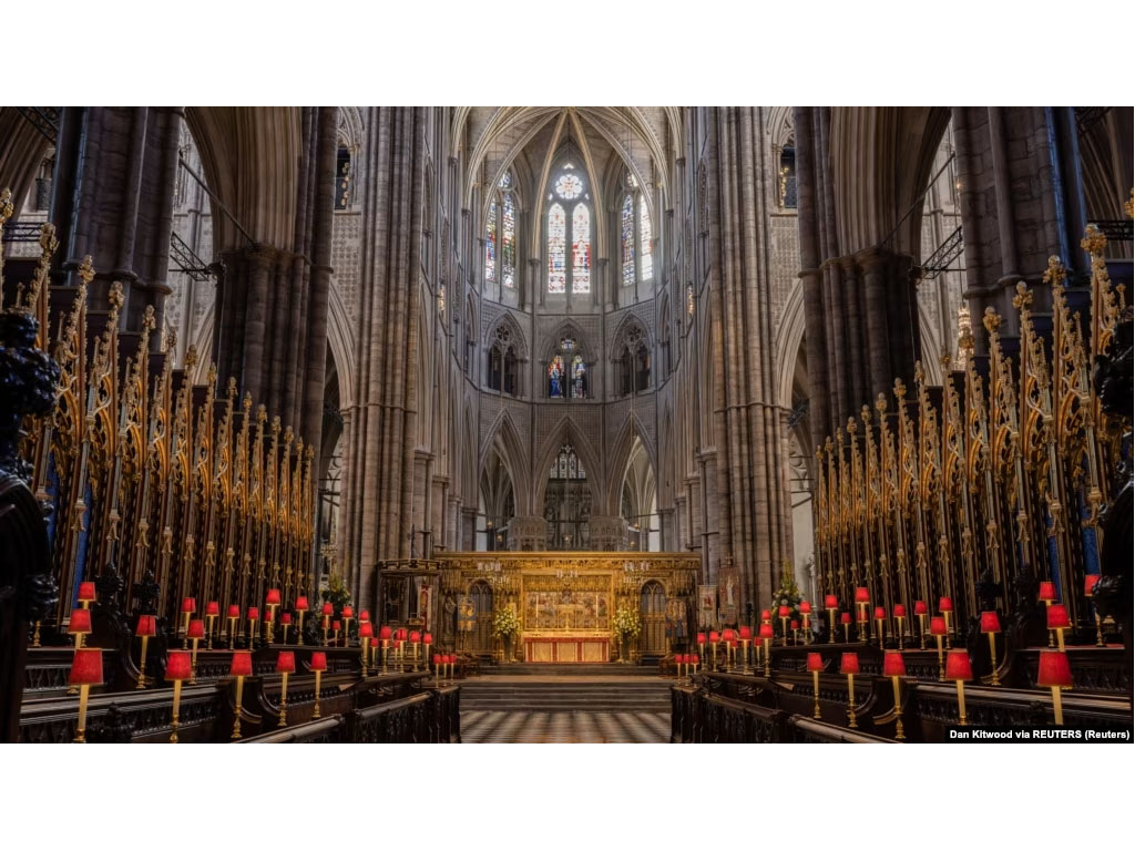 Westminster Abbey jelang Penobatan Raja Charles