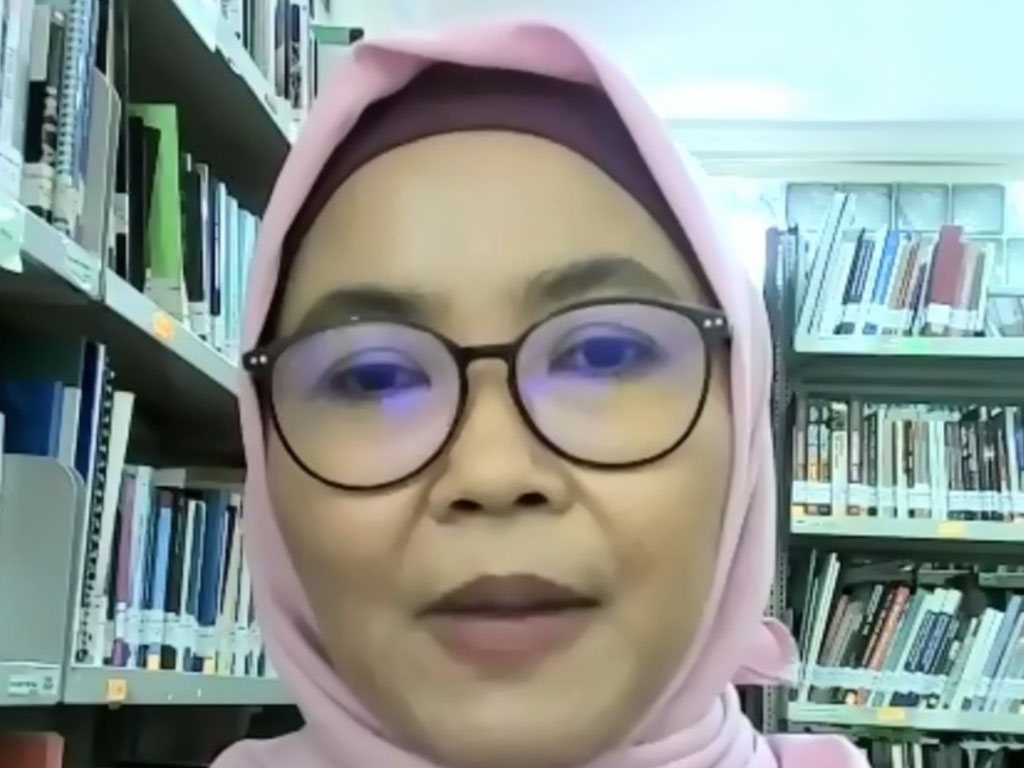 Komisioner Komnas Perempuan Siti Aminah Tardi