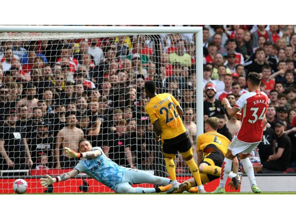 Xhaka cetak  gol untuk Arsenal