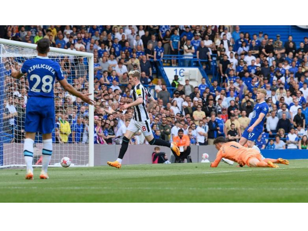 gol newcastle ke gawang chelsea