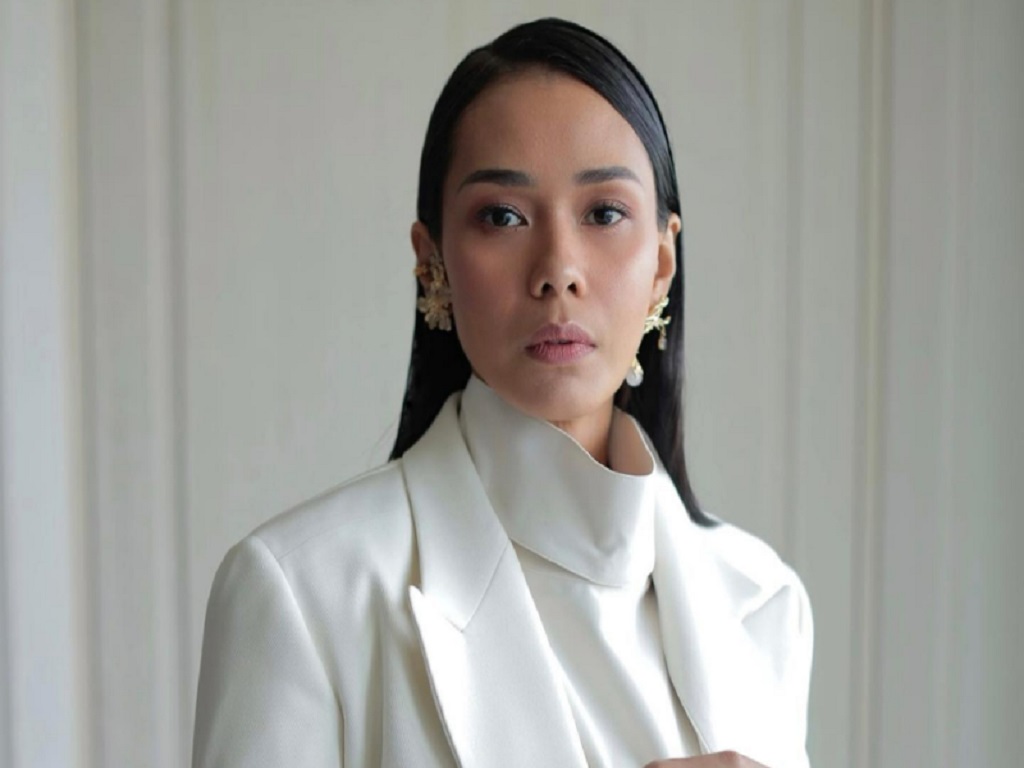 Adinia Wirasti