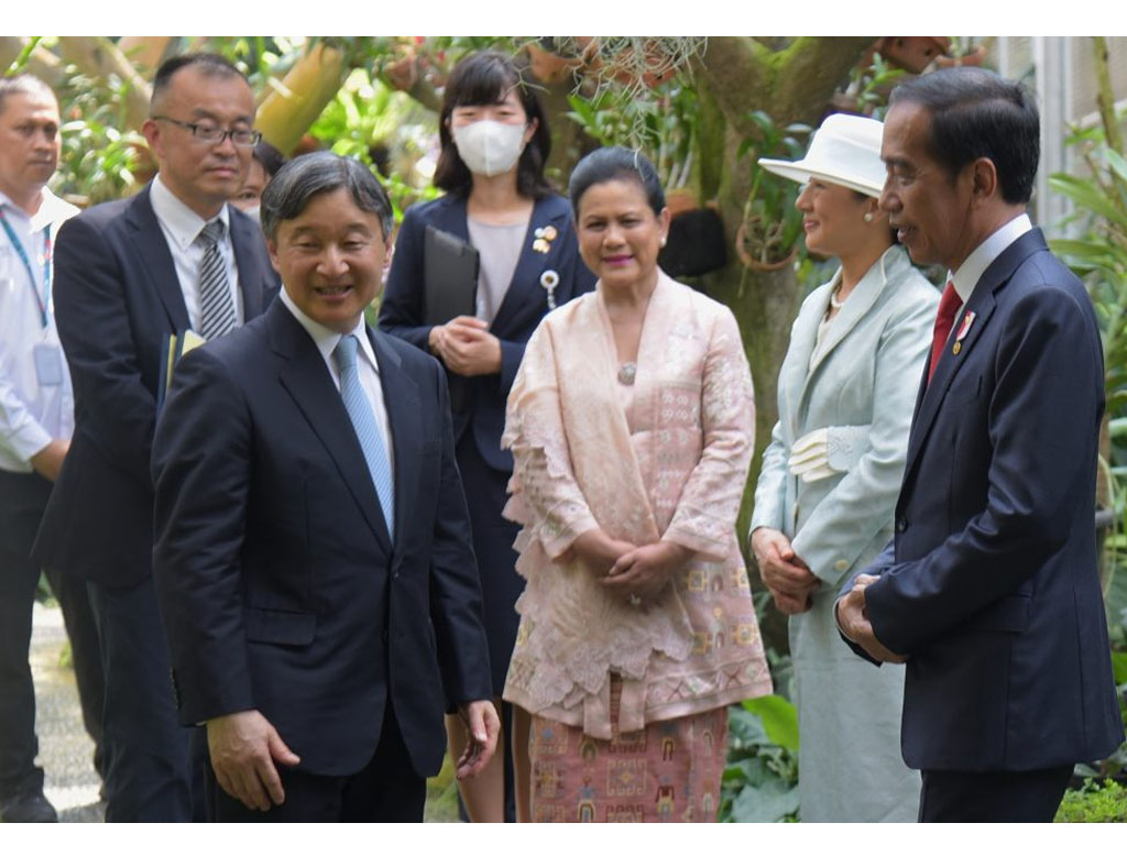 jokowi sambut kaisar jepang di istana bogor