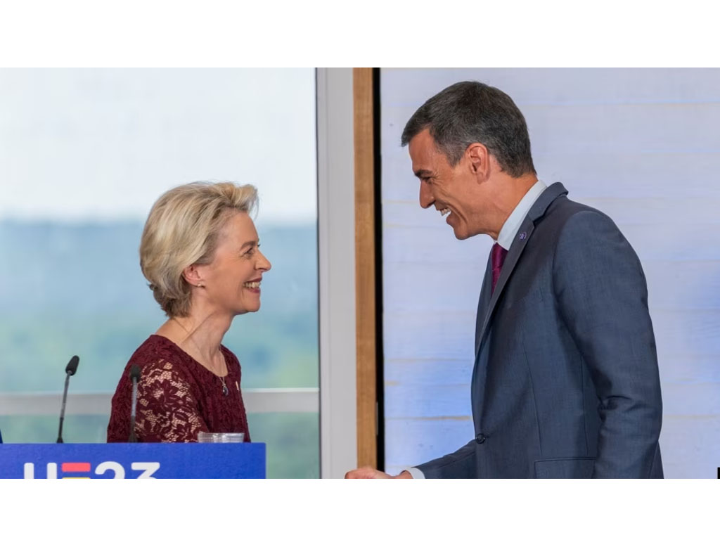 von der Leyen salaman dng PM Spanyol