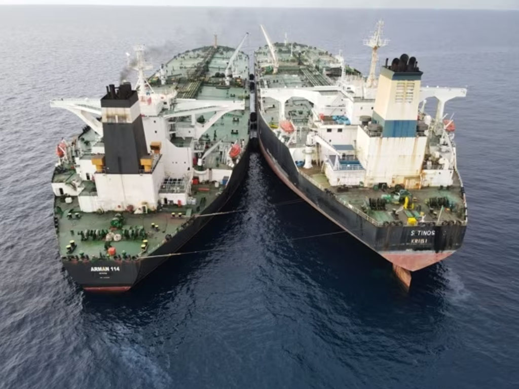 Kapal VLCC berbendera Iran
