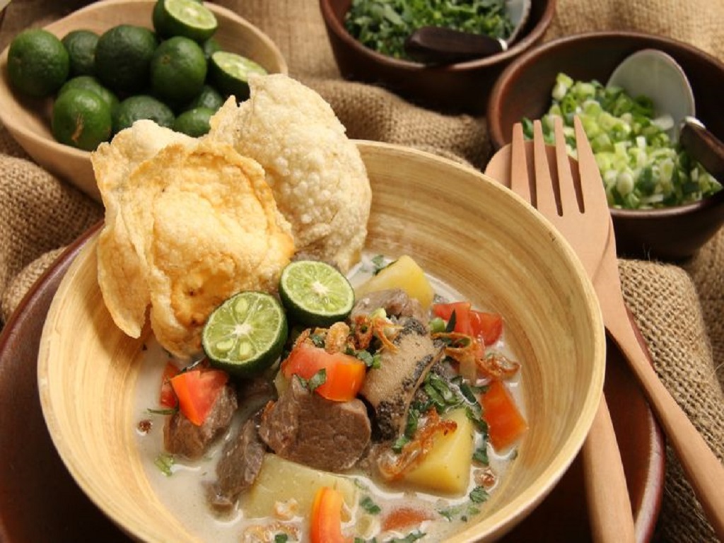 Rekomendasi Soto Betawi
