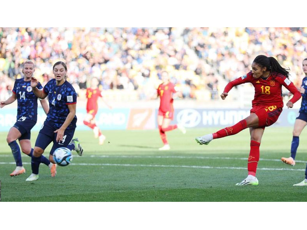 pemain spanyol cetak gol
